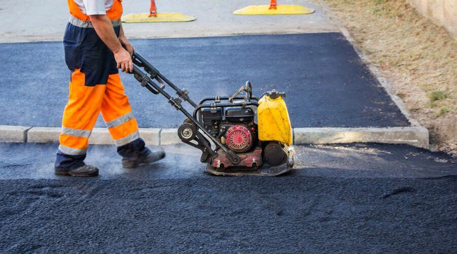 Professional gutter cleaning in South Mountain, PA